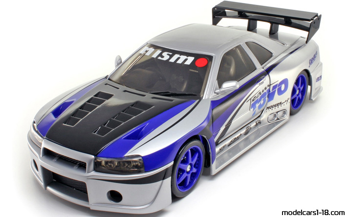 1999 - Nissan Skyline GT-R (R34) Hot Wheels 1/18 - Vorne linke Seite