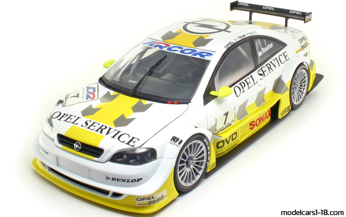 2000 - Opel Astra V8 DTM Action Collectibles 1/18 - Передняя левая сторона