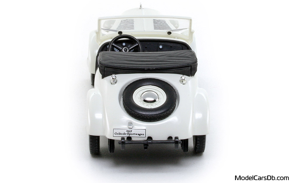 1934 - Opel Gelandesportwagen Altaya 1/43 (White) Rear end