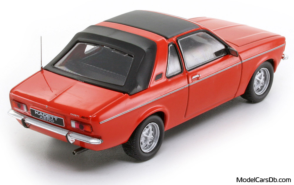 1976 - Opel Kadett Aero Altaya 1/43 (Rot) Hinten rechte seite