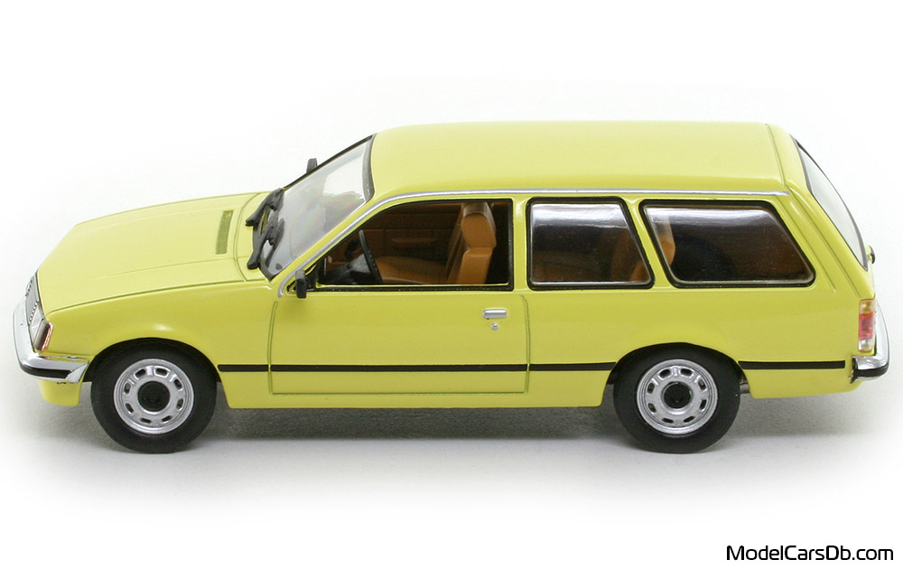 1977 - Opel Rekord Caravan 2.0 E Altaya 1/43 (Yellow) Side