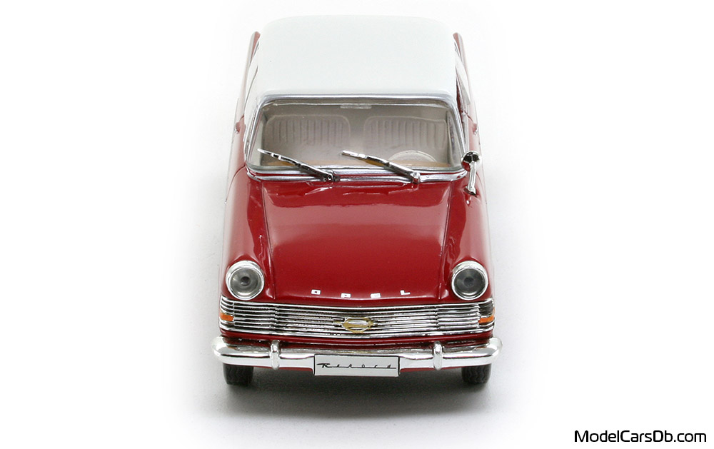 1960 - Opel Rekord Altaya 1/43 (Red / White) Front end