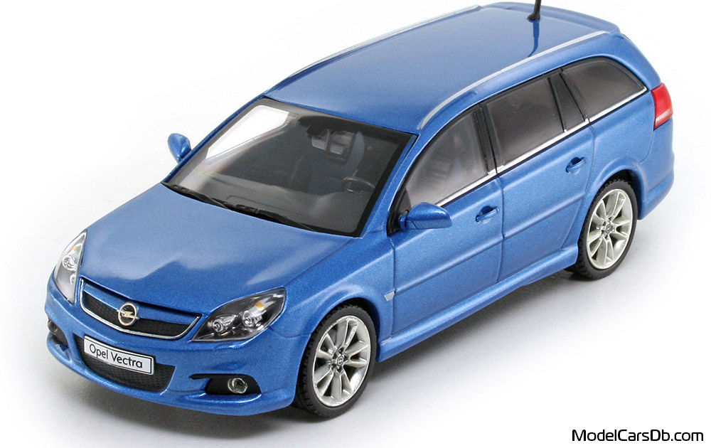 Opel Vectra Caravan OPC (kombi) 2002 Schuco 1:43