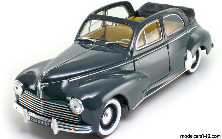 1954 - Peugeot 203 Decouverable Solido 1/18 - Vorne linke Seite