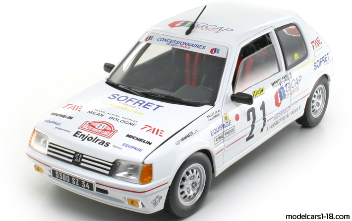 1983 - Peugeot 205 GTI Rallye Solido 1/18 - Предна лява страна