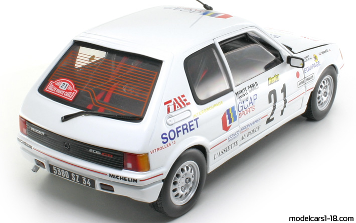1983 - Peugeot 205 GTI Rallye Solido 1/18 (Бял) Задна дясна страна