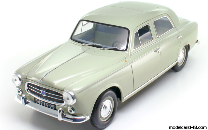 1964 - Peugeot 403 Berline Solido 1/18 - Предна лява страна