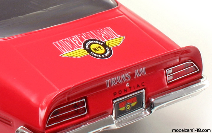 1973 - Pontiac Firebird Trans Am ERTL 1/18 (Yellow / Red) Other details