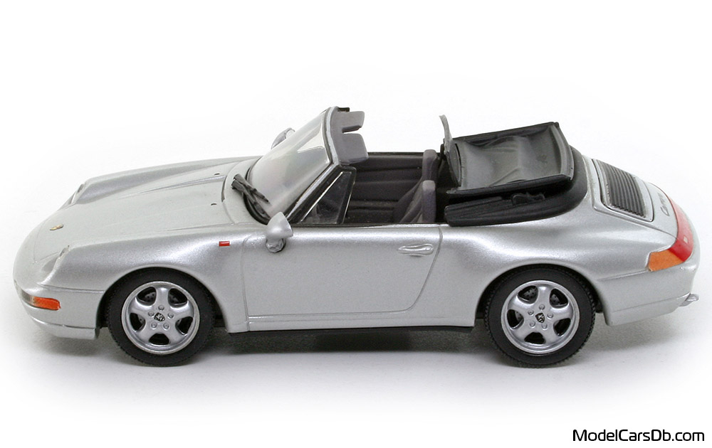 1994 - Porsche 911 Carrera Cabriolet (993) Minichamps 1/43 (Сребрист) Страна