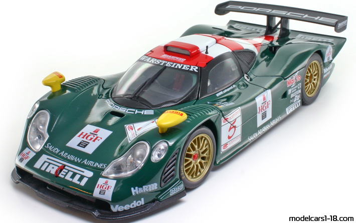 1998 - Porsche 911 GT1 Maisto 1/18 - Предна лява страна