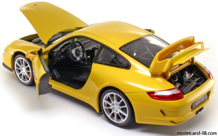 2006 - Porsche 911 GT3 (997) Welly 1/18 (Gelb) Zu öffnende Teile