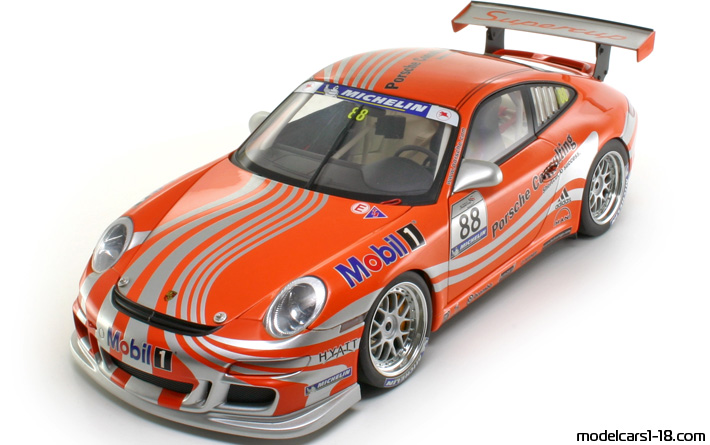 2006 - Porsche 911 GT3 Cup (997) AutoArt 1/18 - Vorne linke Seite