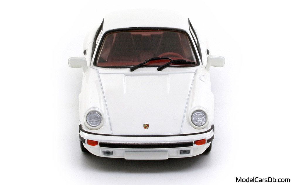 1979 - Porsche 911 SC (930) Minichamps 1/43 (White) Front end