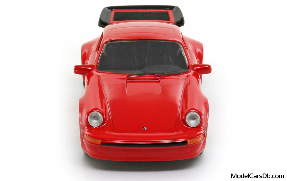 1975 - Porsche 911 Turbo 3.0 (930) Universal Hobbies 1/43 (Red) Front end