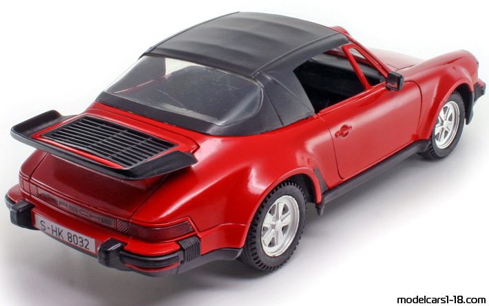 1987 - Porsche 911 Turbo Cabriolet 3.3 (930) Polistil 1/16 (Red) Rear right side