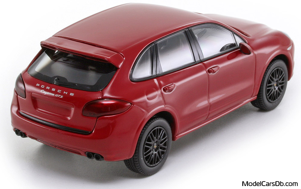 2012 - Porsche Cayenne GTS (92A) Minichamps 1/43 (Rot) Hinten rechte seite