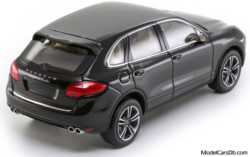 2010 - Porsche Cayenne Turbo (92A) Minichamps 1/43 (Schwarz) Hinten rechte seite
