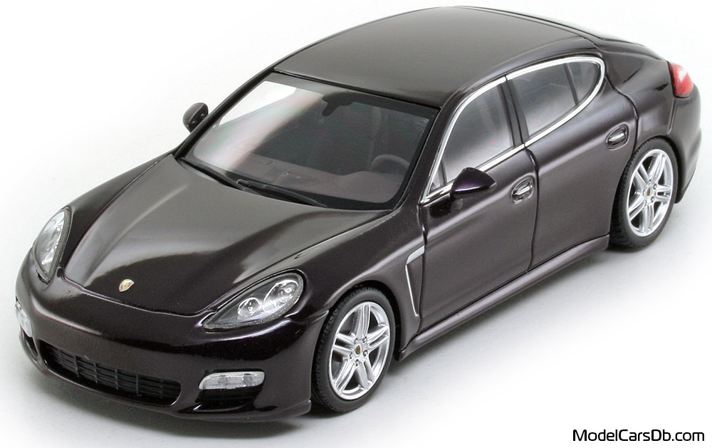 Porsche Panamera Turbo (970) (fastback) 2009 Minichamps 1:43