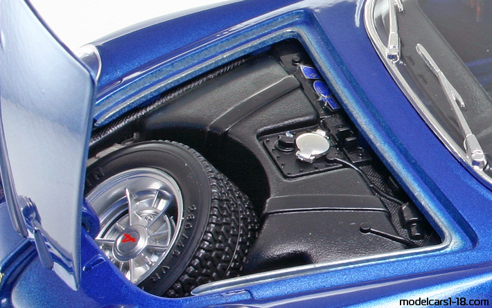 1971 - Renault Alpine A110 1600S Bburago 1/16 (Синий) Багажник / Поднимающиеся фары