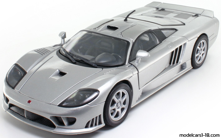 2000 - Saleen S7 Motor Max 1/18 (Silber) Vorne linke Seite