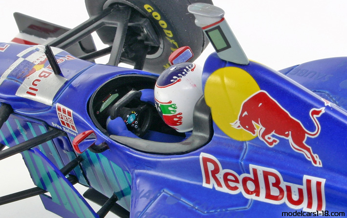 1997 - Sauber Petronas C16 Onyx 1/18 (Blau / Grün) Innenraum Armaturenbrett