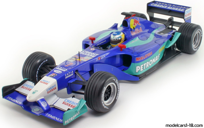 2002 - Sauber Petronas C21 Minichamps 1/18 - Vorne linke Seite