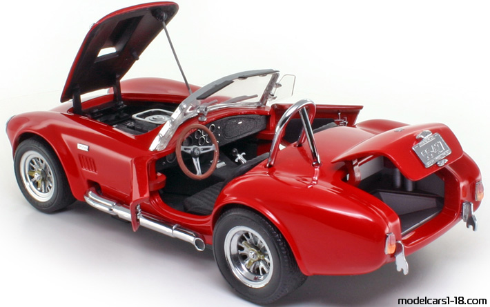 1964 - Shelby Cobra 427 S/C Revell 1/20 (Rot) Zu öffnende Teile