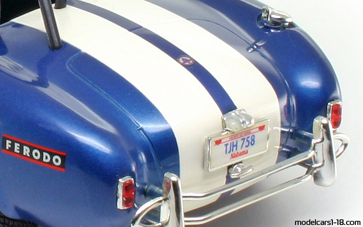 1964 - Shelby Cobra 427 S/C ERTL 1/18 (Blue / White) Trunk / Popup headlights
