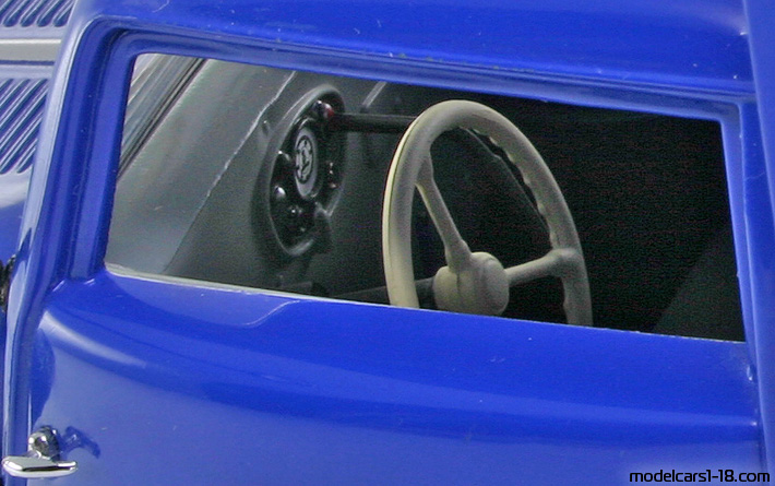 1952 - Tempo Hanseat Minichamps 1/18 (Blue) Interior dashboard