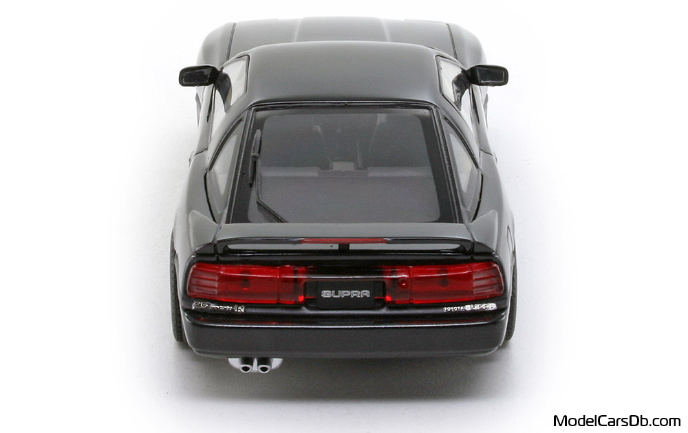 1990 - Toyota Supra 2.5 Twin Turbo R (A70) EBBRO 1/43 (Grey) Rear end