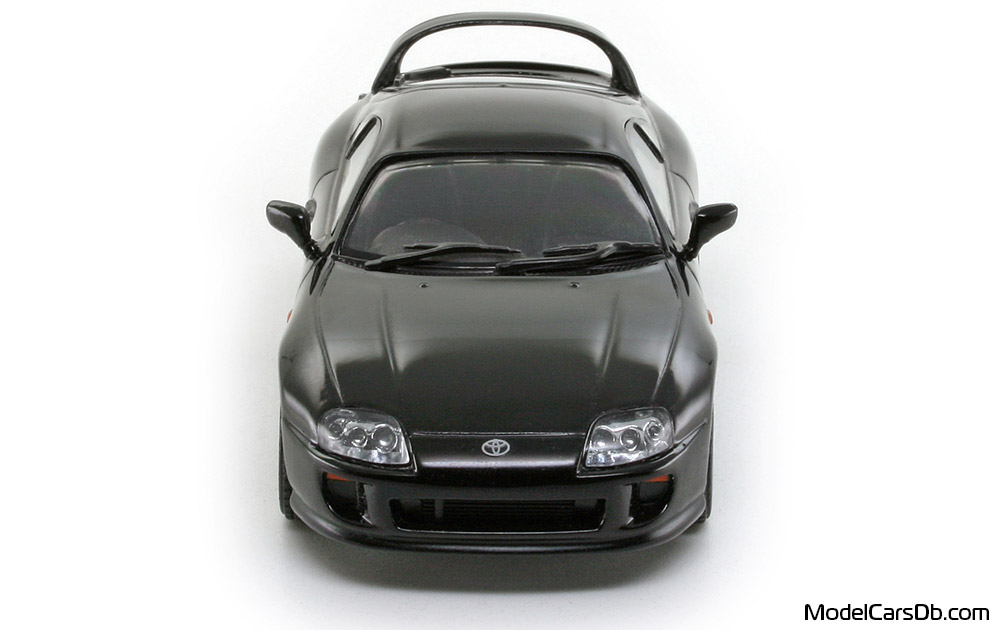 1993 - Toyota Supra RZ (A80) Kyosho 1/43 (Black) Front end