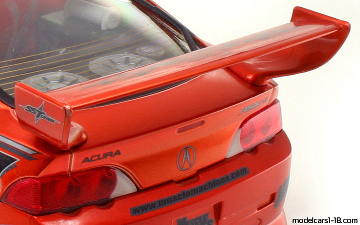 2002 - Acura RSX ERTL 1/18 (Kрасный) Багажник / Поднимающиеся фары