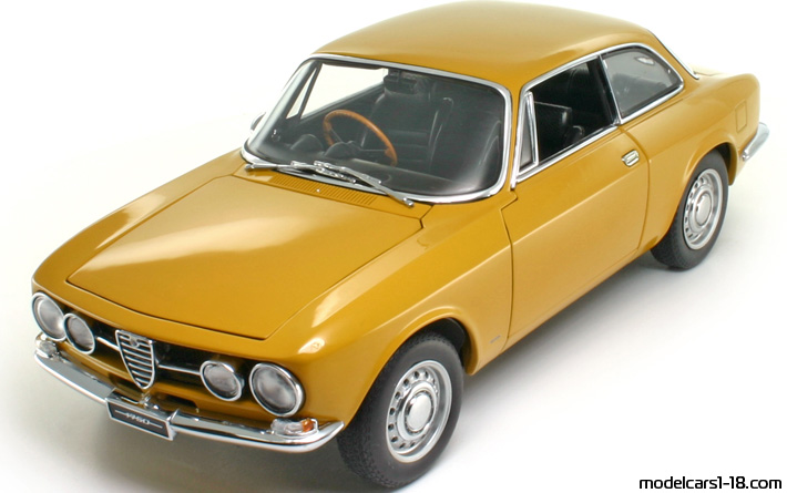 1967 - Alfa Romeo 1750 GTV AutoArt 1/18 (Оранжевый) Передняя левая сторона