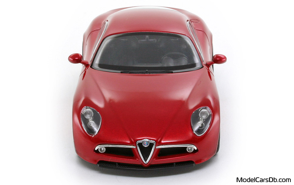 2003 - Alfa Romeo 8C Competizione Concept Minichamps 1/43 (Kрасный) Спереди