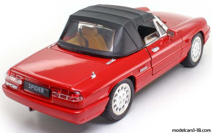 1990 - Alfa Romeo Spider Jouef Evolution 1/18 (Kрасный) Задняя правая сторона