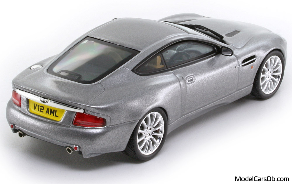 2001 - Aston Martin V12 Vanquish IXO 1/43 (Серый ) Задняя правая сторона