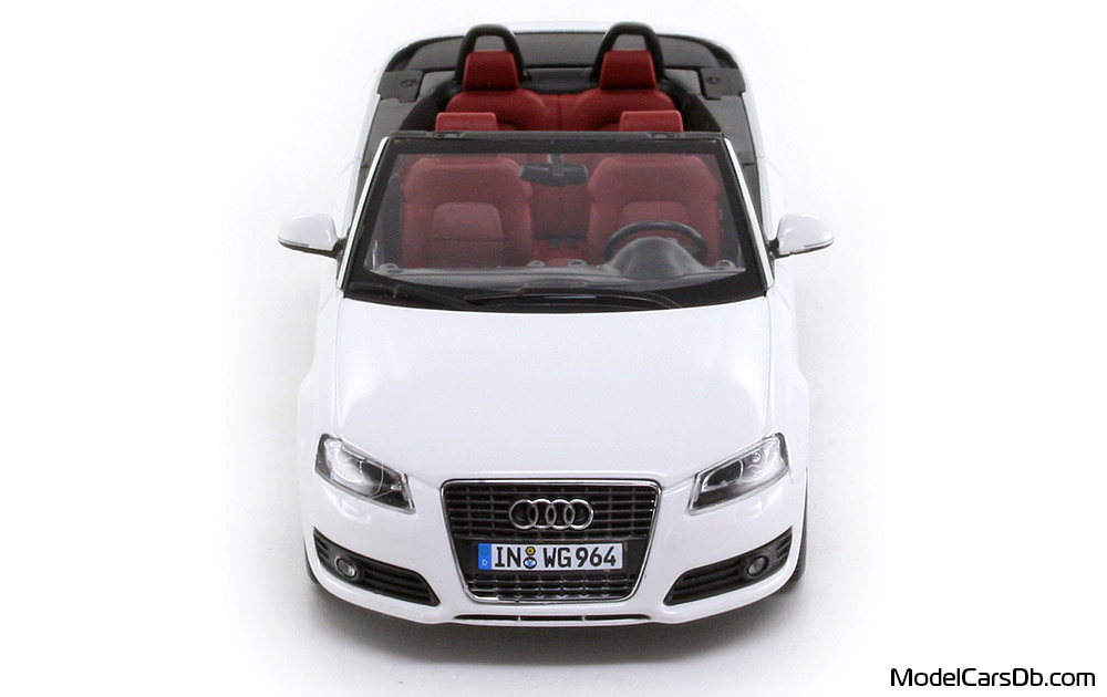 2008 - Audi A3 Cabriolet (8P) Minichamps 1/43 (Белый) Спереди