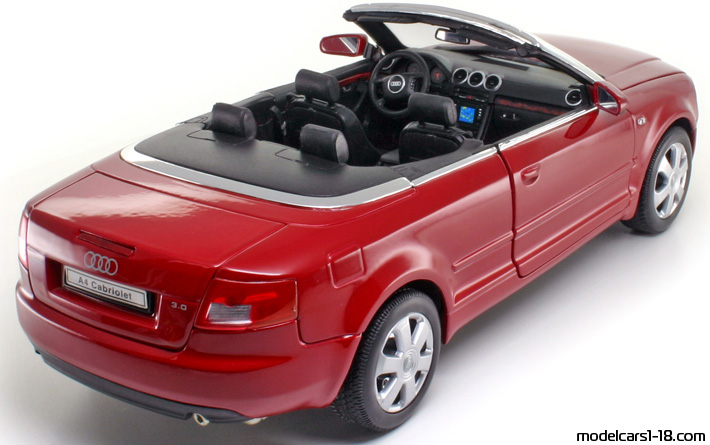 2003 - Audi A4 Cabriolet (B6) Welly 1/18 (Kрасный) Задняя правая сторона