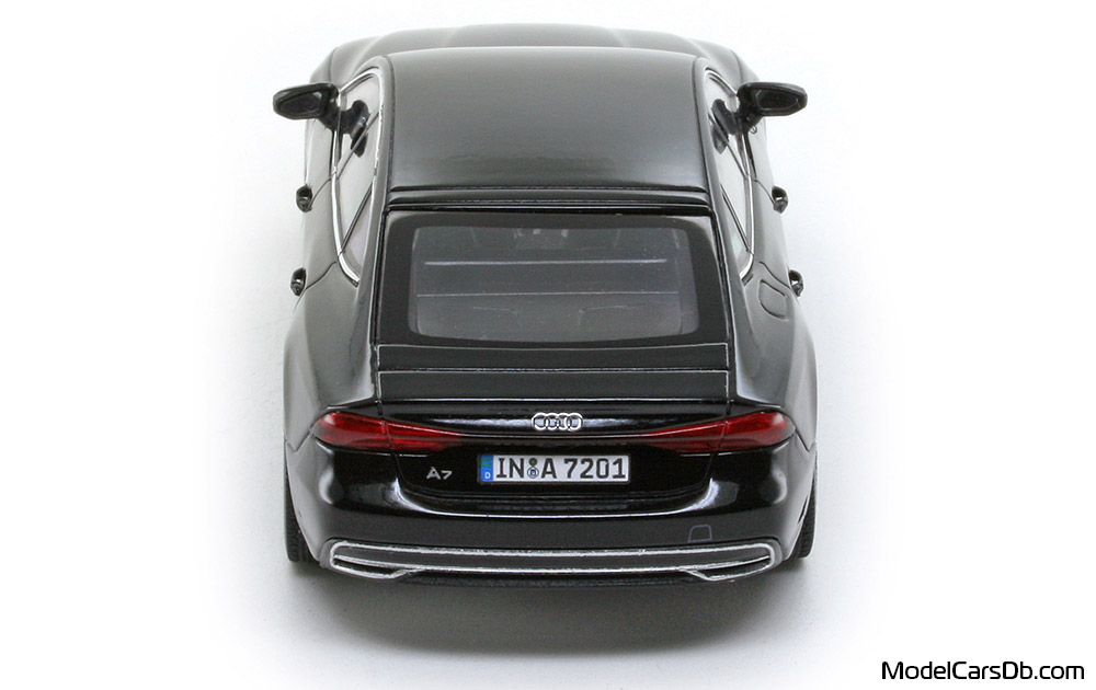 2019 - Audi A7 Sportback (4K8) iScale 1/43 (Чёрный) Сзади