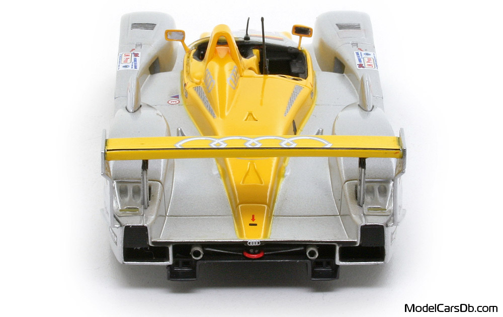 2002 - Audi R8 Minichamps 1/43 (Серебристый / Жёлтый) Сзади