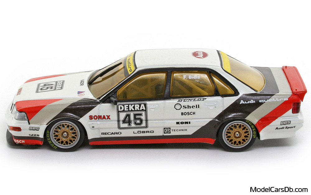 1991 - Audi V8 (D1) Minichamps 1/43 (Белый / Kрасный) Сторона