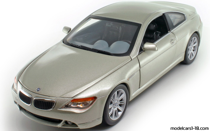 2004 - BMW 645 Ci (E63) Hot Wheels 1/18 (Золотой ) Передняя левая сторона