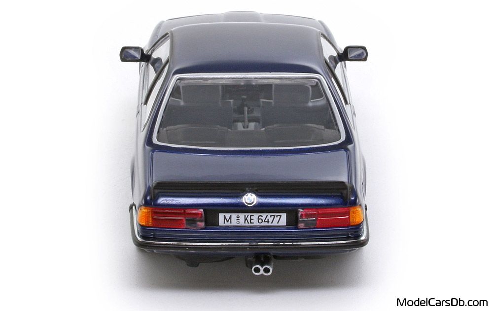 1984 - BMW M 635 CSi (E24) Minichamps 1/43 (Синий) Сзади