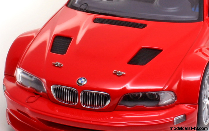 2005 - BMW M3 GTR (E46) AutoArt 1/18 (Kрасный) Двигатель