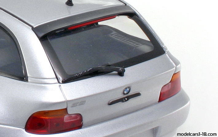 1996 - BMW Z3 (E36/8) UT 1/18 (Светло-серебристый) Багажник / Поднимающиеся фары