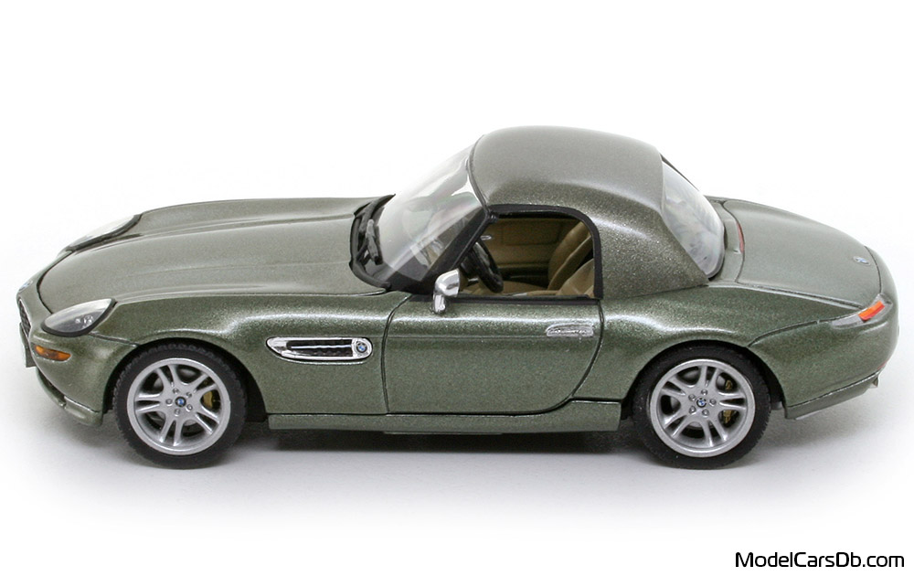 2000 - BMW Z8 (E52) Minichamps 1/43 (Серый ) Сторона