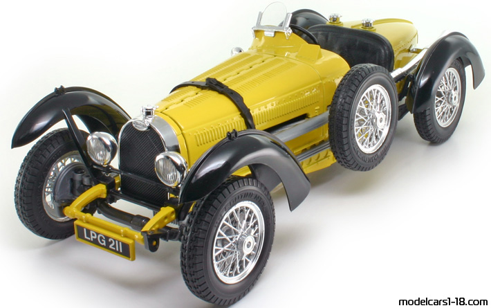 1934 - Bugatti Type 59 Bburago 1/18 (Yellow / Чёрный) Передняя левая сторона