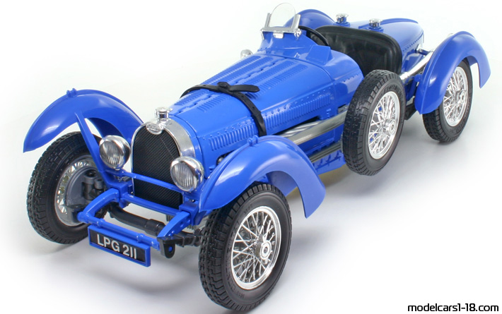 1934 - Bugatti Type 59 Bburago 1/18 (Blue) Передняя левая сторона