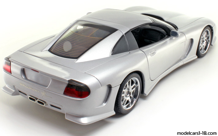 1999 - Callaway C12 AutoArt 1/18 (Серебристый) Задняя правая сторона