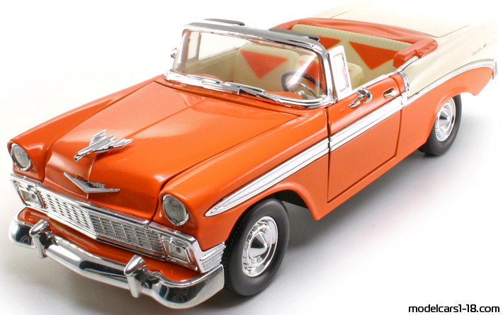 1956 - Chevrolet Bel Air Road Signature 1/18 (Оранжевый / Белый) Передняя левая сторона